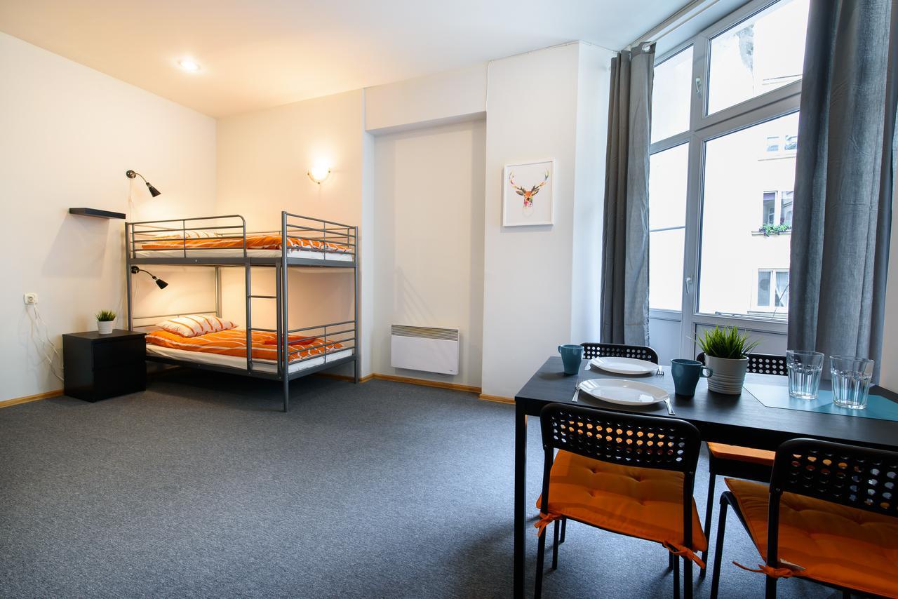 Constitution Square Rooms Varsovie Extérieur photo